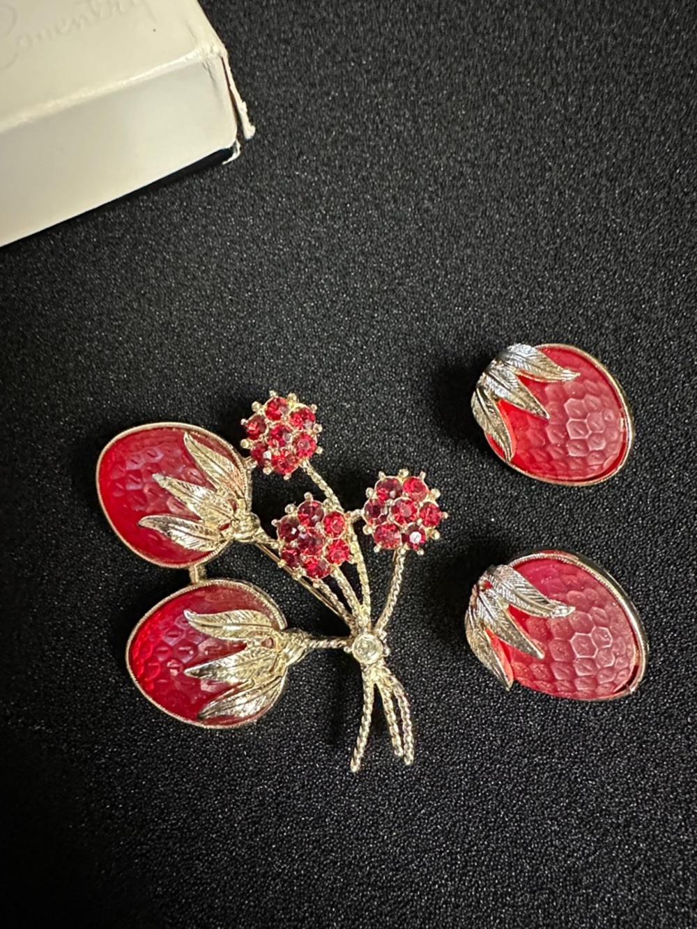 Vintage Sarah Coventry Strawberry Festival Brooch with Matching Clip-On Earrings